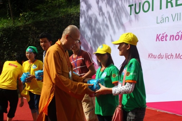 Bế mạc Hội trại 201202.JPG