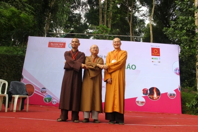 Bế mạc Hội trại Tuổi trẻ Phật giáo lần VII - 2012 ảnh 2 Bế mạc Hội trại 201207.JPG