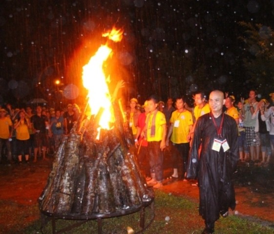 Lua trai yeu thuong 201213.JPG