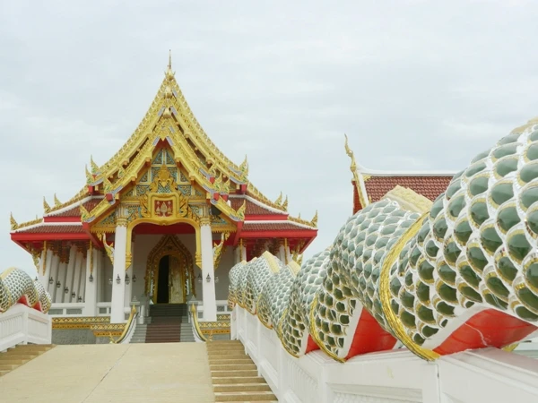 1suGiac Minh Luat, Thailand9.JPG