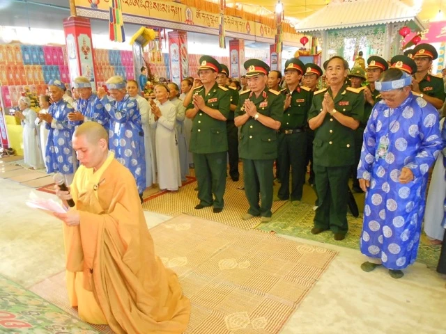 Cau sieu anh hùng liet si Quang Nam04.JPG
