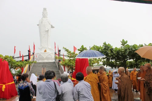 Sóc Trăng an vị Bo tát Quan The Am8.jpg