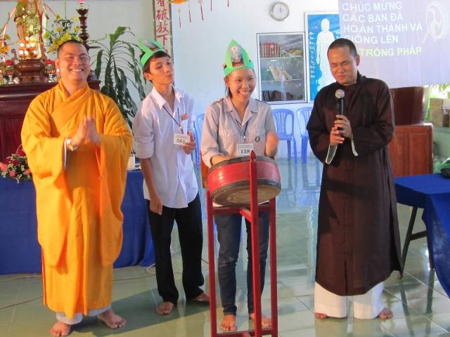 “Một ngày an lạc” dành cho bạn trẻ ảnh 3 Khóa tu khánh Hòa4.jpg