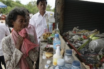 NẠN NHÂN KHMER DO.jpg