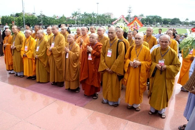 Tuan van hoa nghe an, Bui Hien, 12.811.JPG