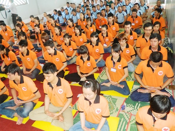 Nhân sinh di binh duong (11).JPG