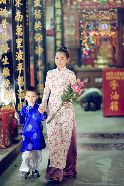 Kim Hien - anh  Afamily.jpg