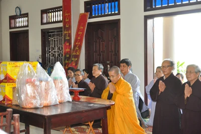 Phật giáo Lạng Sơn tùy hỷ cúng dường hạ trường ảnh 1 tuy12hy_1.jpg