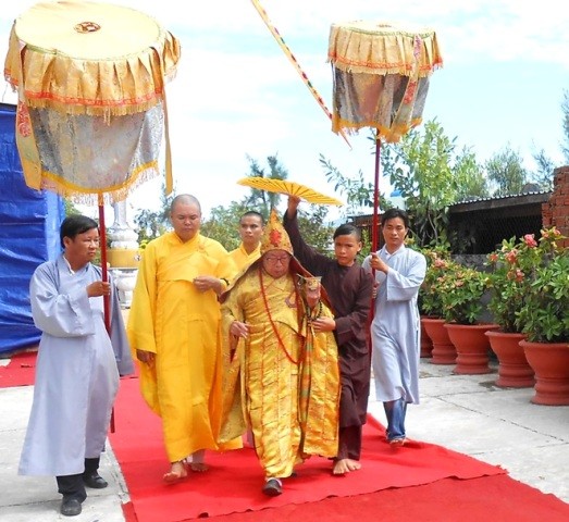 chua hue quang da nang (1).JPG