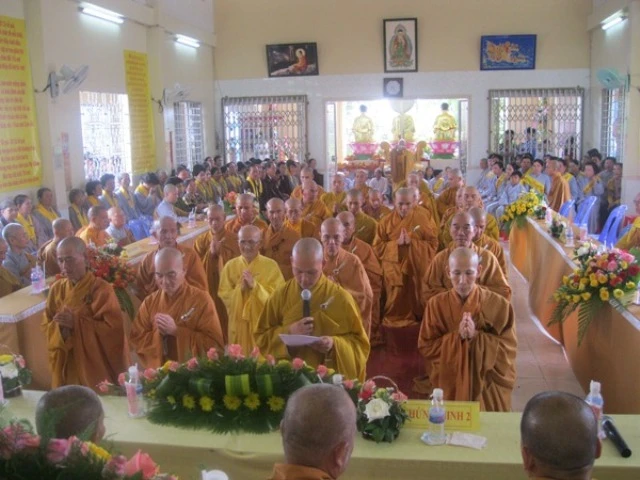 Cần Thơ, Thanh Hóa, Đà Nẵng tạ pháp an cư ảnh 1 Can Tho be giang04.JPG