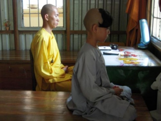 Ai nhặt lá? ảnh 1 Thien than quet la, 657.jpg