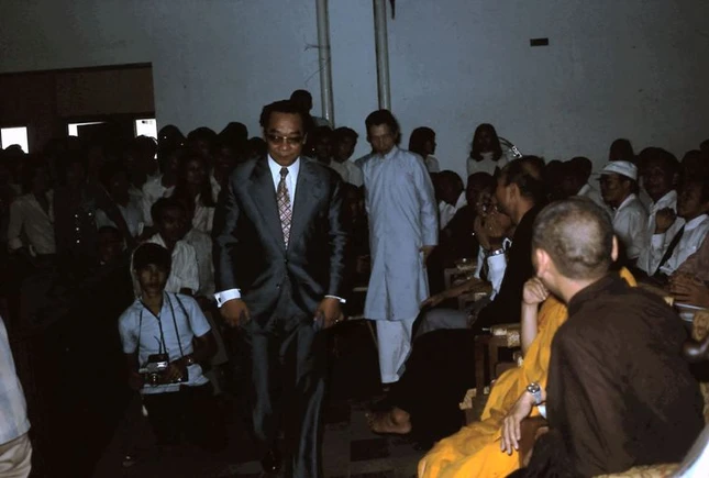 Dai hoc Van Hanh 1974 (7).jpg