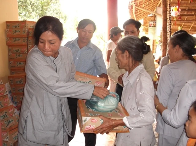 an vi bao tuong8.jpg