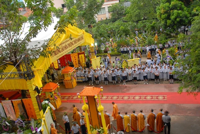 BTN_0004.JPG