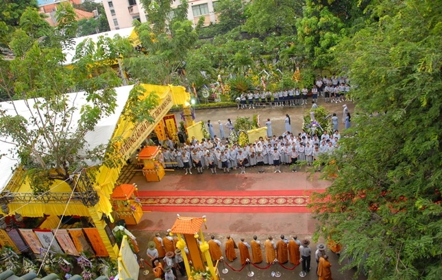 BTN_0005.JPG