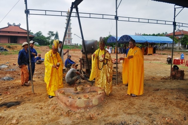 Chua chon an, tri nang3.JPG