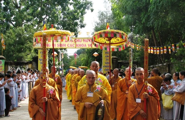 ky niem thanh lap truong12.jpg
