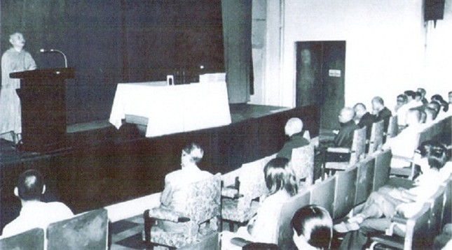 Một thời Vạn Hạnh ảnh 1 07-VDH-VAN-HANH.jpg