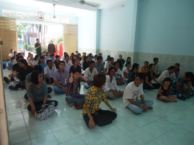 Ve day ben nhau6.JPG