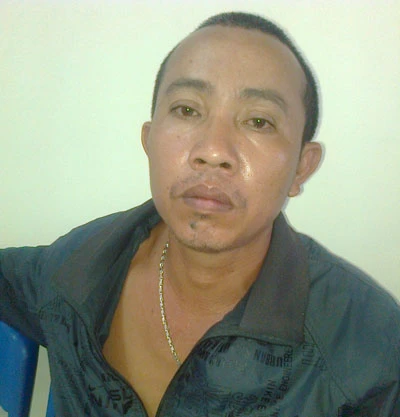 Sư rởm Bùi Văn Phúc tại cơ quan điều tra. Ảnh: T.L