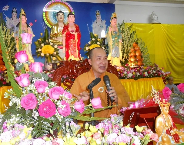 Niem Phat chua Ba Da6.JPG