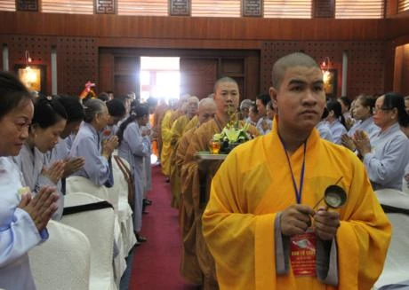Đại hội Phật giáo tỉnh Quảng Bình lần thứ II ảnh 1 a dhpg quang binh01.jpg