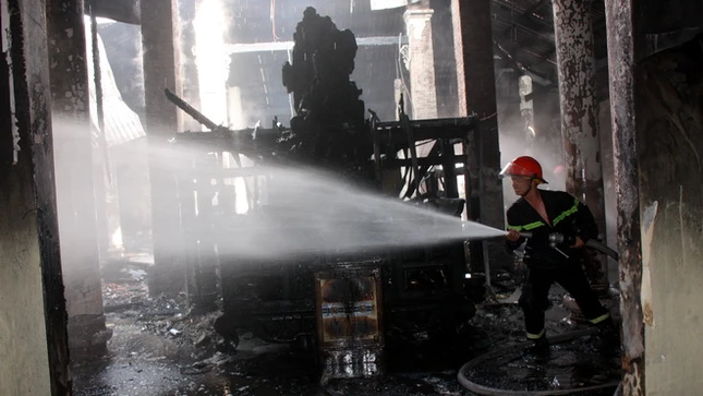 Kiên Giang: Cháy lớn tại chùa Thập Phương ảnh 2 chaychua-thapphuong1.jpg