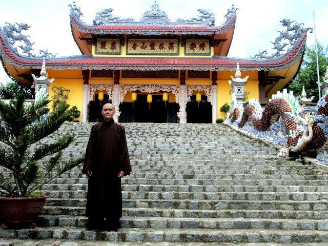 BGng khuGng n)i chßnh =i_n tr²_c l·c lOn =²_ng.jpg