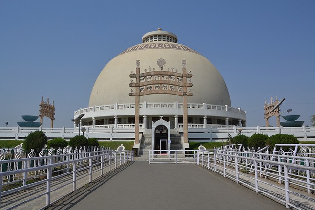 Deeksha Bhoomi - anh Nguyen Hiep.jpg