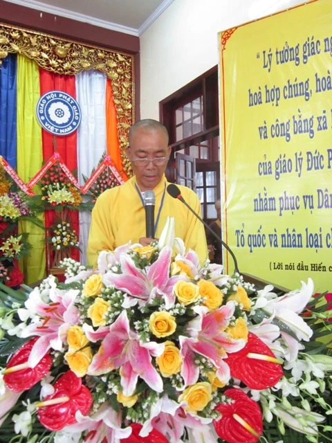 TT.Thfch Minh Nh_t, Khai M_c bu_i l_.jpg