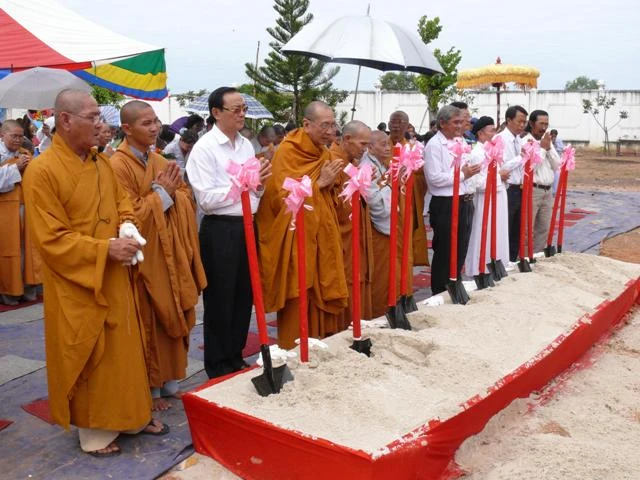 Chuẩn bị lễ động thổ.JPG