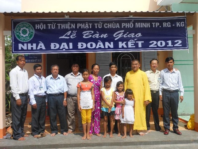 Le ban giao nha (2).jpg