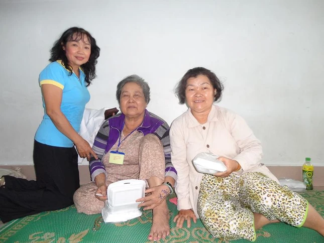 Tam Long Vang.jpg
