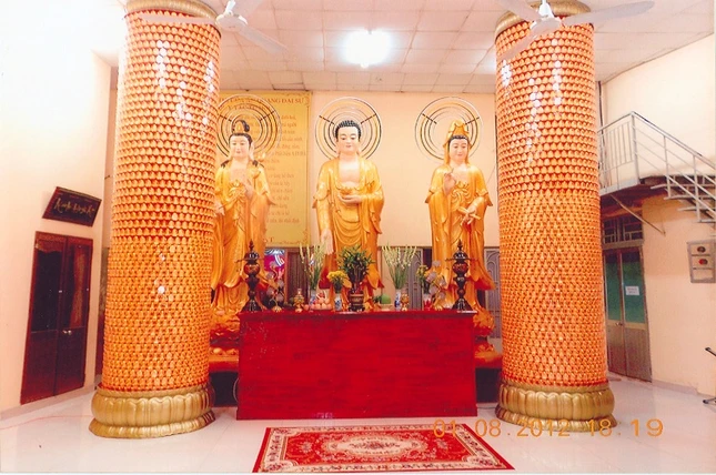 Untitled-17 copy 2.jpg