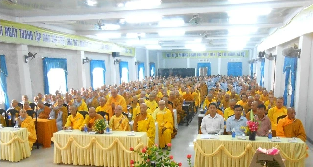 Tuong niem Phat hoang1.JPG