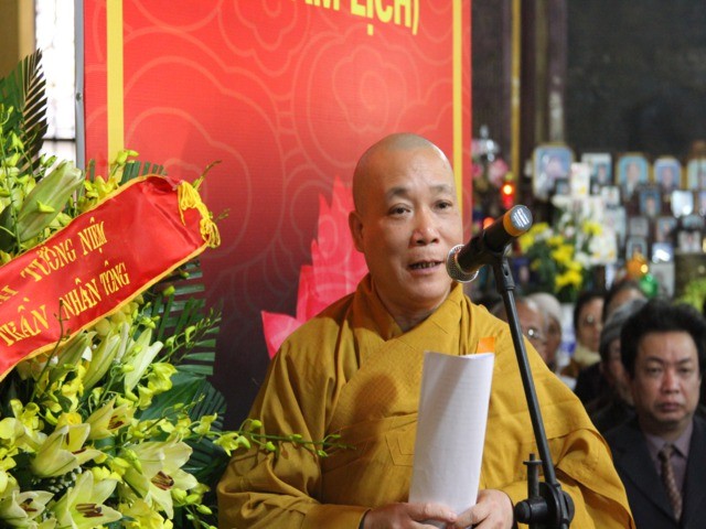 HT.Thích Bảo Nghiêm đọc lời tưởng niệm Phật hoàng Trần Nhân Tông HT.Thích Bảo Nghiêm đọc lời tưởng niệm Phật hoàng Trần Nhân Tông