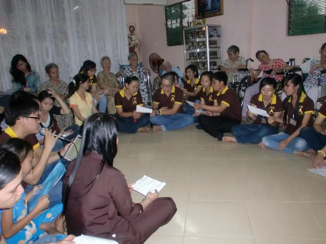 Anh an ui hap hoi, Chuc Thieu.jpg