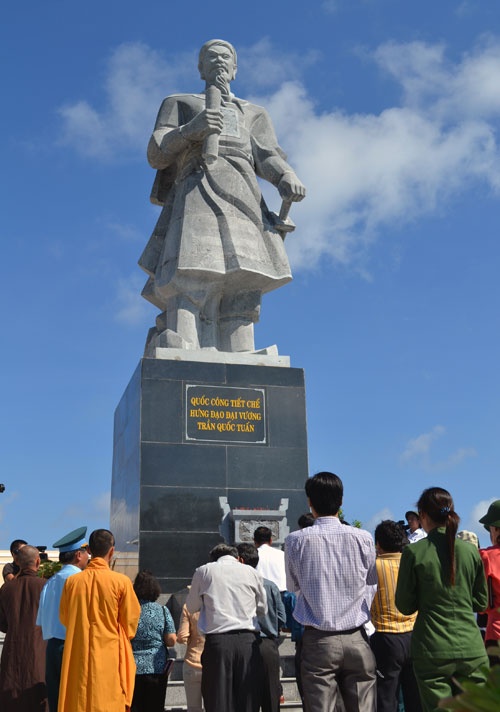 Tu sĩ Phật giáo với Trường Sa ảnh 5 su-thay-5_jpg.jpg