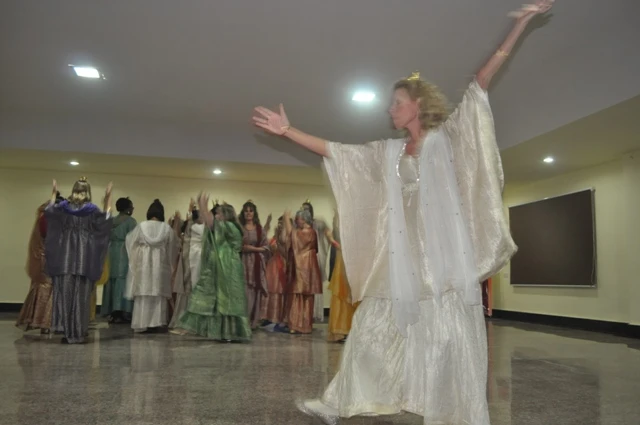 Bi_u di_n =i_u luGn v_ theo =_ h_nh Mandala c·ng d²_ng 21n_ th_n Tara.JPG