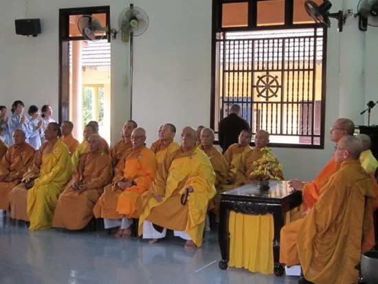 Phật giáo Ninh Hòa tổ chức lễ Thành Đạo ảnh 1 td2.jpg