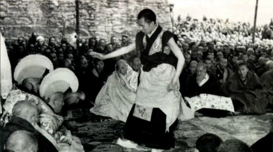 Hình ảnh quý về Đức Dalai Lama thứ 14 ảnh 7