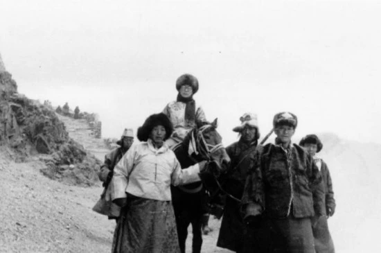 Hình ảnh quý về Đức Dalai Lama thứ 14 ảnh 9