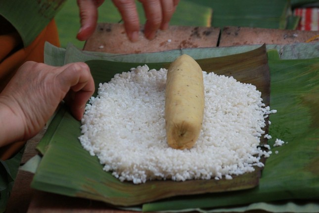 banh tet Ngoc Phuong20.JPG