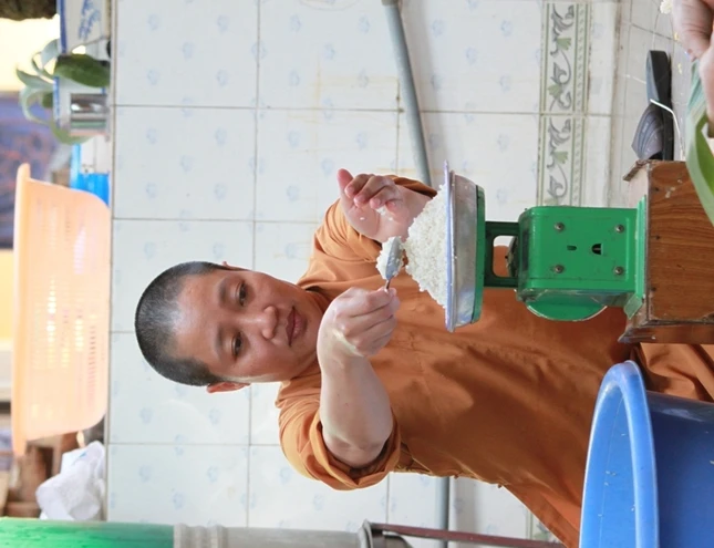 banh tet Ngoc Phuong23.JPG