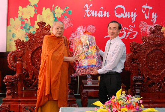 BTS PG Kiên Giang chúc tết các cơ quan, ban ngành ảnh 2 ctbn-22.jpg