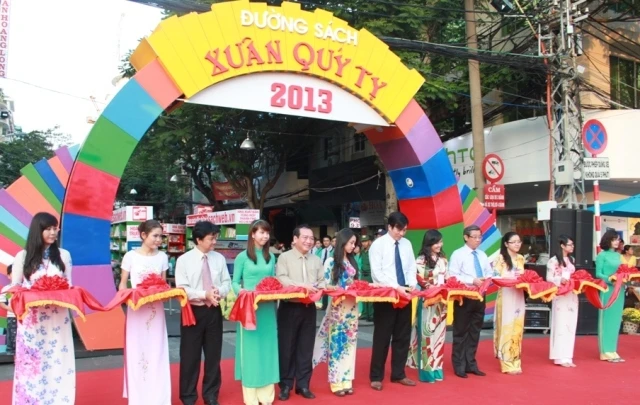 duong sach vg03.JPG