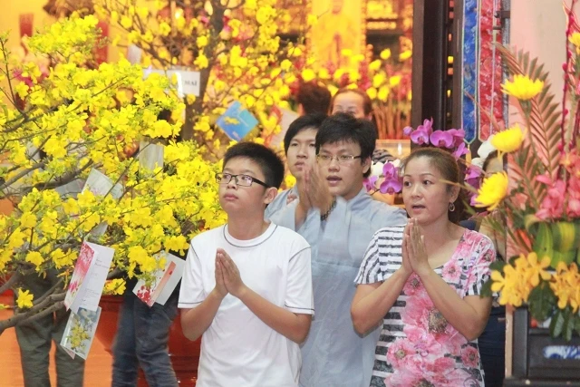 Lễ giao thừa tại tổ đình Ấn Quang ảnh 4 an quang xuan06.JPG