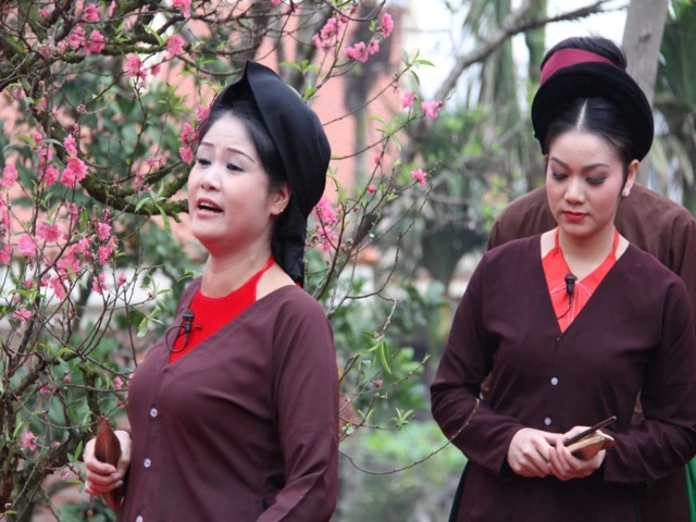 Khai hội Khán hoa mẫu đơn tại chùa Phật Tích ảnh 8