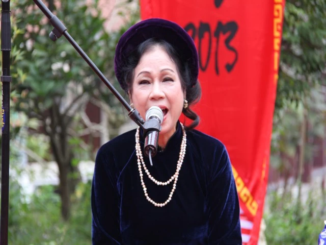 Khai hội Khán hoa mẫu đơn tại chùa Phật Tích ảnh 11