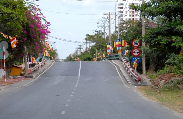 BTN_0006.JPG